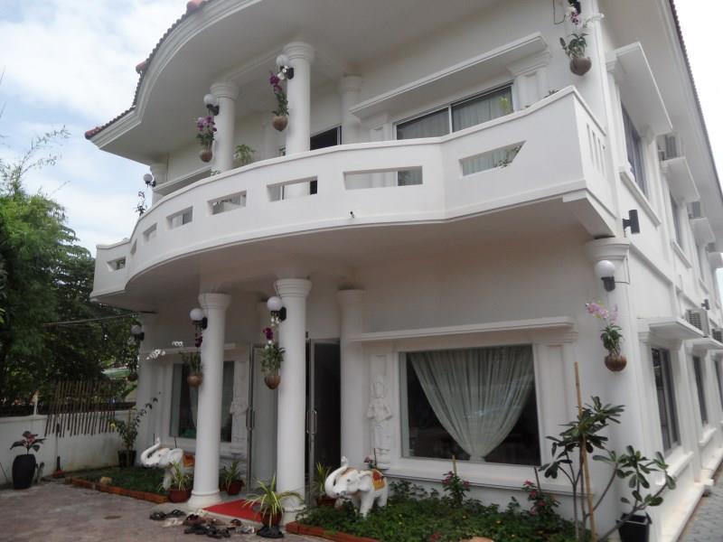 Royal Sok Chhan Siem Reap Exterior foto